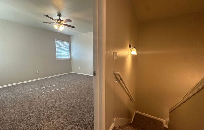 3 beds, 2.5 baths, $1,565