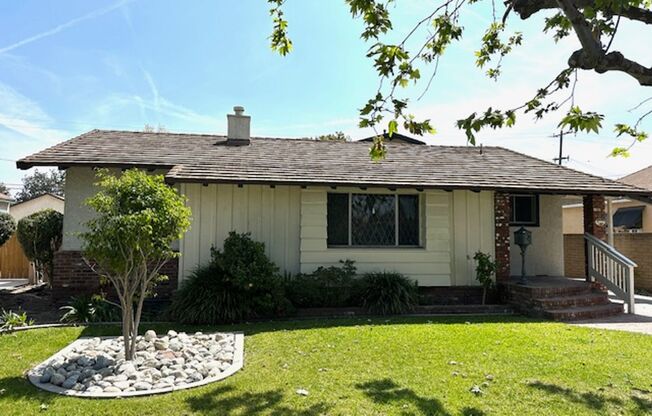 Welcome to your English countryside escape in the heart of Lakewood Village!