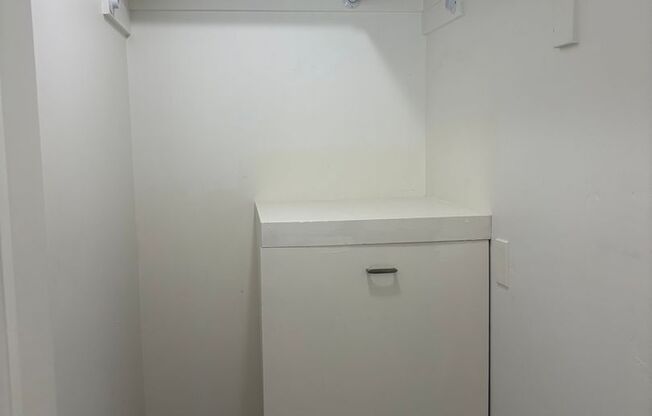 1 bed, 1 bath, 500 sqft, $1,250, Unit 07BS