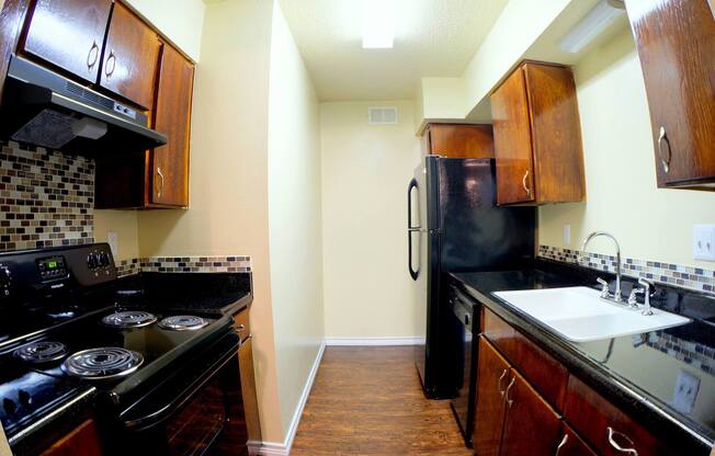 Saturn Square Apartments