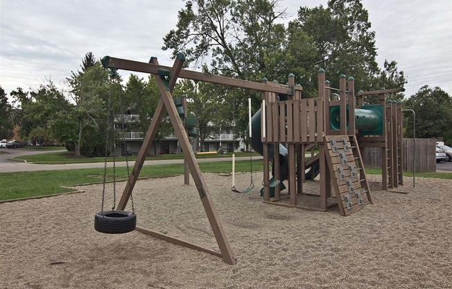 Playground at Camelot East Apartments, Fairfield