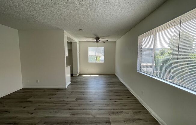 Citrus Ave - 810 - BLUE