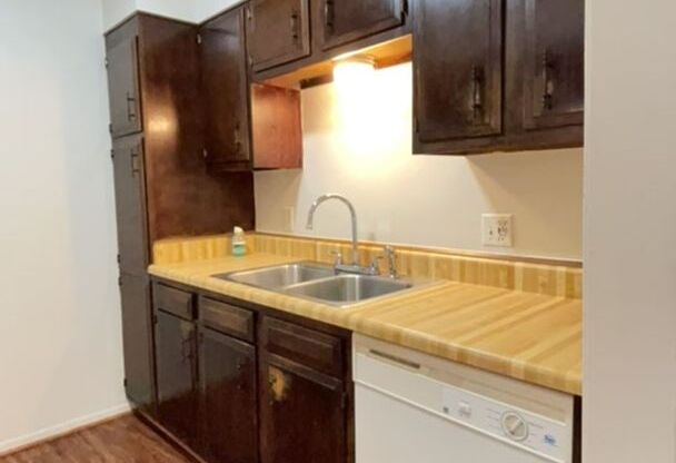 8412 Glen Meadow
