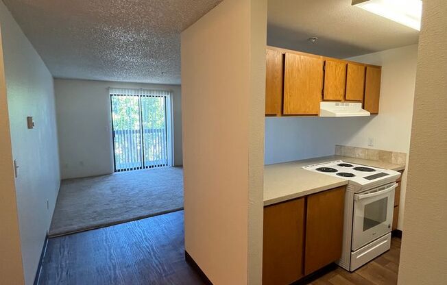 Beautiful 1, 2 and 3 bedroom homes available near Clark College!