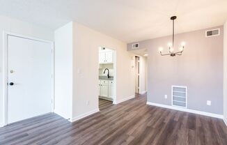 1 bed, 1 bath, 760 sqft, $1,150