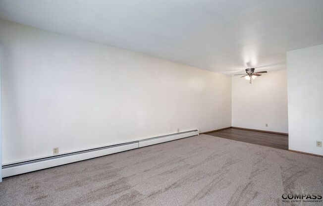 2 beds, 1.5 baths, 884 sqft, $1,275, Unit 311