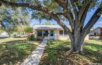 203 CORAL AVE