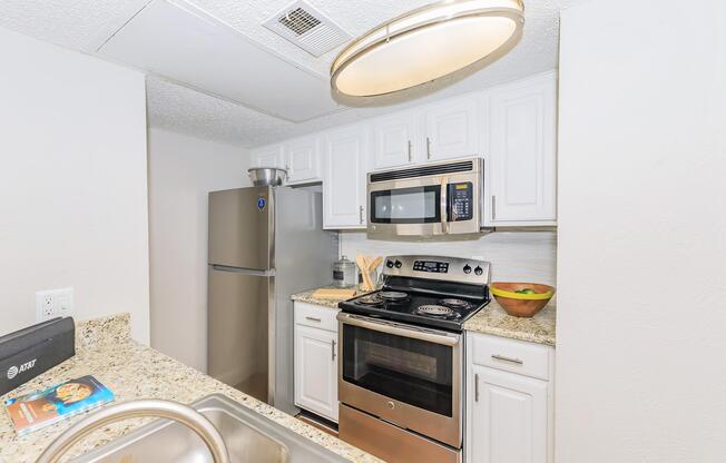 2 beds, 2 baths, 1,090 sqft, $1,436