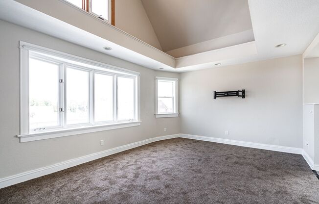 Beautiful 3 Bedroom 2 Bath