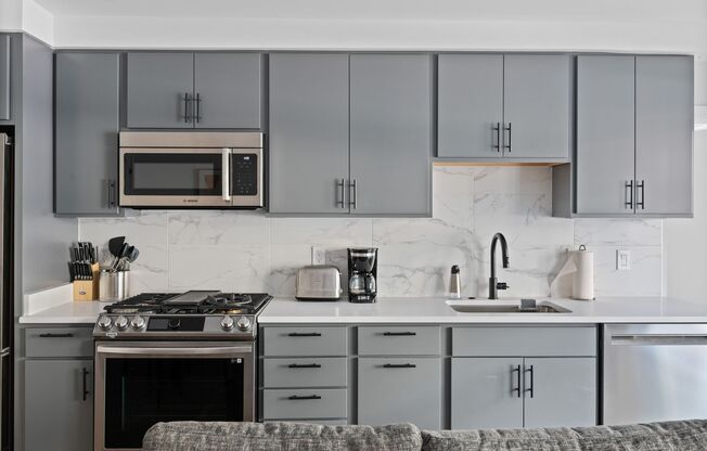 1 bed, 1 bath, $1,800