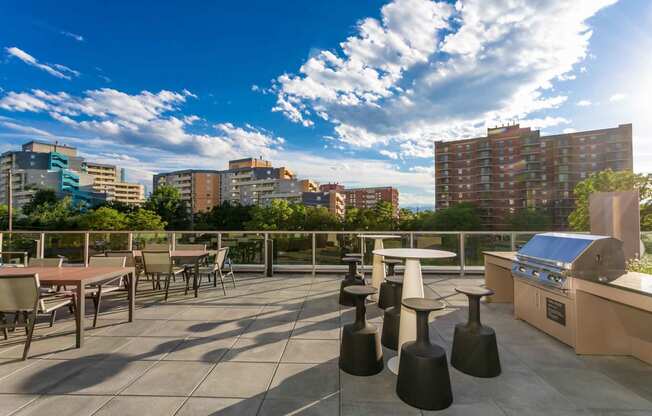 TriVista on Speer Exterior BBQ Area with Seating