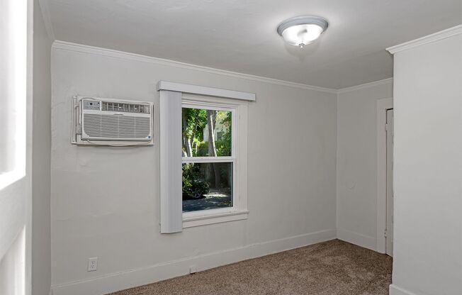 1 bed, 1 bath, $1,695, Unit 114