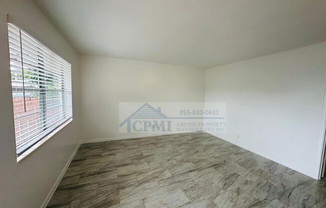 1 bed, 1 bath, 700 sqft, $1,695, Unit B