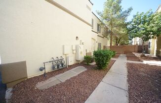 3 beds, 2.5 baths, $1,695, Unit Parcel #: 123-30-510-105