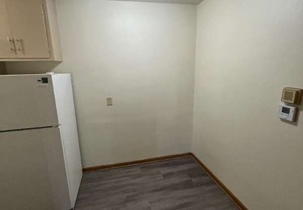3145 S 47 ST