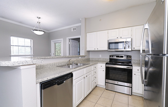 2 beds, 2.5 baths, 1,372 sqft, $1,942