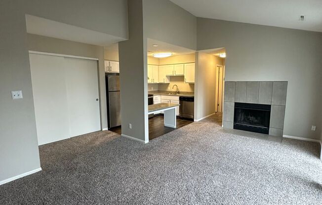 1 bed, 1 bath, 778 sqft, $1,006, Unit 255206