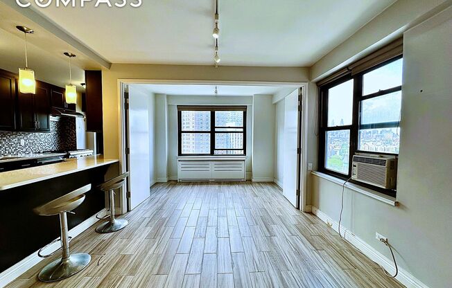 266 E BROADWAY