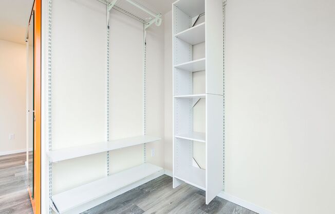 Studio, 1 bath, 175 sqft, $950, Unit 613