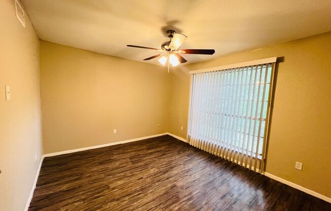 1 bed, 1 bath, 666 sqft, $1,175, Unit 2-256