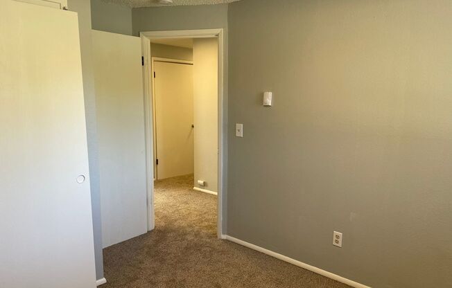 3 beds, 1.5 baths, 1,200 sqft, $1,798, Unit 3