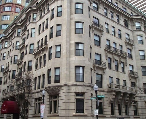 1 bed, 1 bath, 445 sqft, $2,845, Unit 408