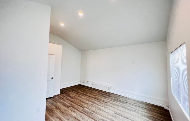 Studio, 1 bath, $2,200