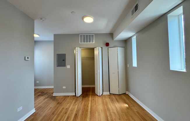 Studio, 1 bath, $1,295, Unit 310