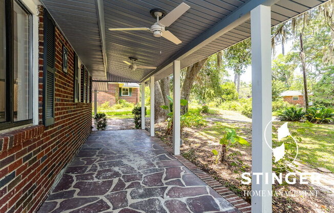 706 CTR DR W