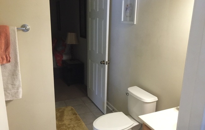 1 Bedroom 1 Bathroom Efficiency Apartment  available for Short Term Leases at 3030 Pepper's Ferry