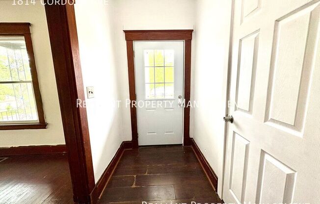 1814 CORDOVA AVE