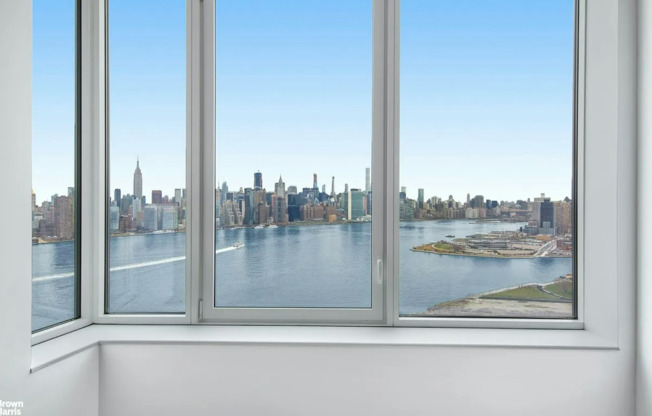 1 bed, 1 bath, 741 sqft, $5,650, Unit 29B