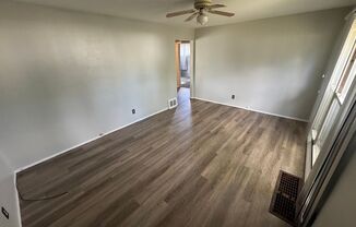 2 beds, 1 bath, $1,000