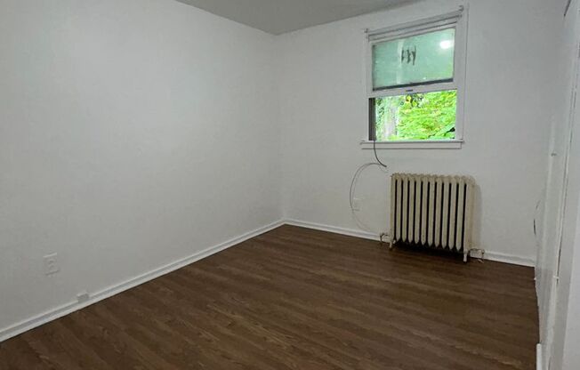 648 Stuyvesant Ave