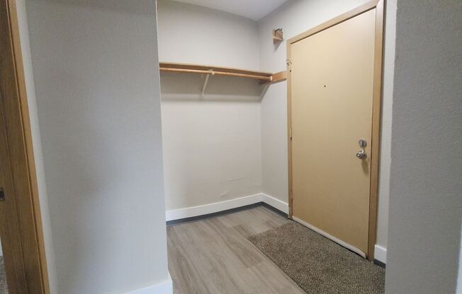 2 beds, 1 bath, 665 sqft, $1,400, Unit 309