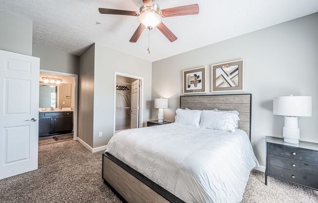 1 bed, 1 bath, 715 sqft, $999, Unit Building F-Unit 307