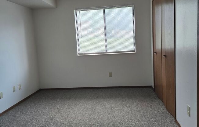 1 bed, 1 bath, 784 sqft, $1,200, Unit 116