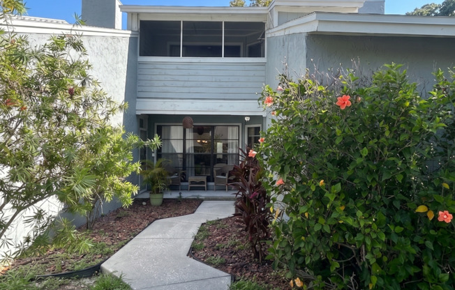 Beautifully Renovated 2 Bedroom, 2.5 Bathroom Townhome with Oversized Two-Car Garage in Tampa, FL