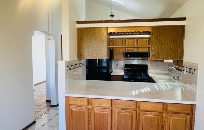 Charming 3 bedroom 2 bath home in Northeast El Paso!