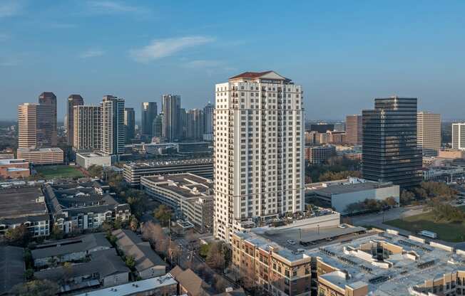 an aerial view of exterioe of the building during the dat at Dominion Post Oak in Houston, TX