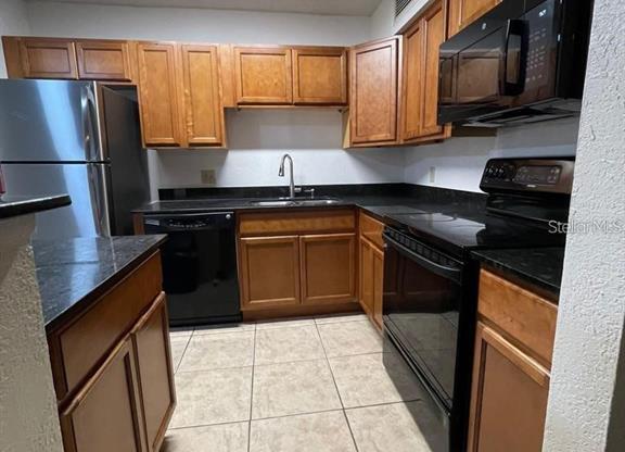 420 FORESTWAY CIR