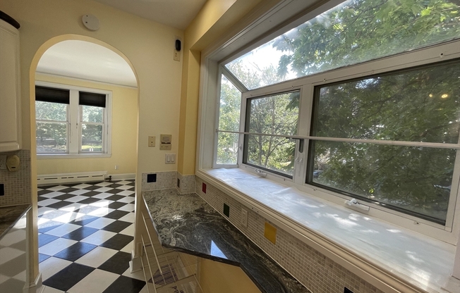 145 BABCOCK ST