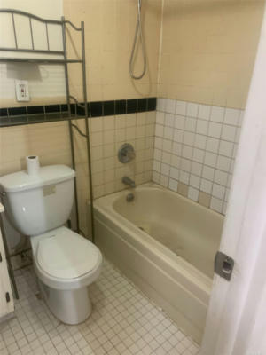 1 bed, 1 bath, $2,300