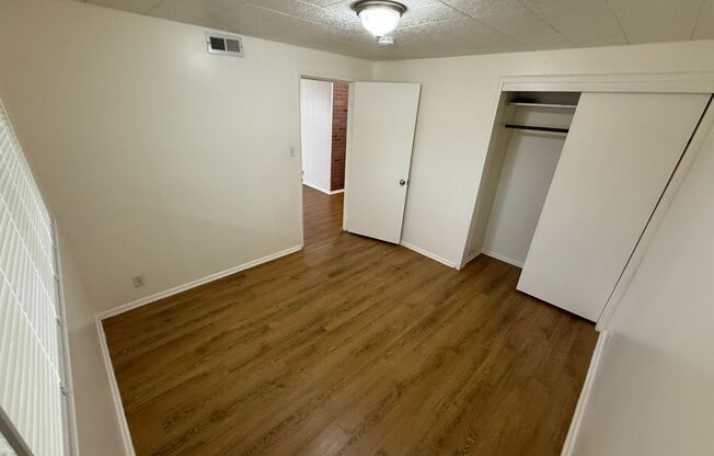 2 beds, 1 bath, 750 sqft, $1,150, Unit 2