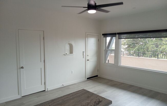 1 bed, 1 bath, 455 sqft, $2,800, Unit 06