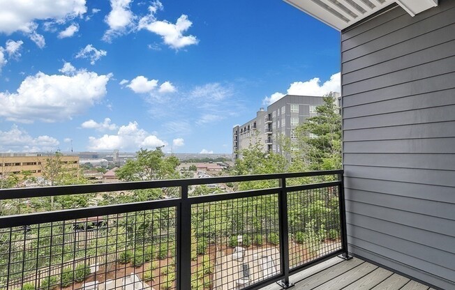 1 bed, 1 bath, 675 sqft, $3,400, Unit 513