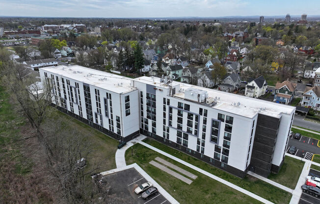 Bergen Circle Apartments