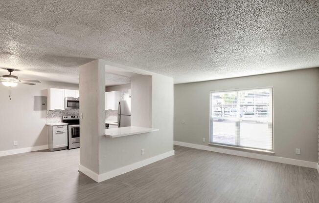 2 beds, 2 baths, 955 sqft, $1,350, Unit 2091