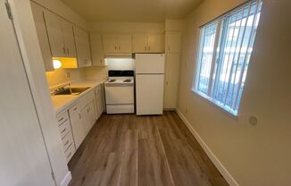 2 beds, 1 bath, $1,995, Unit Unit 07