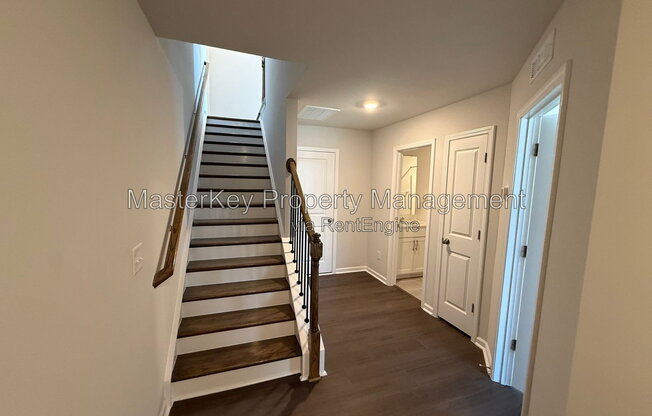 329 DEERCROFT DR